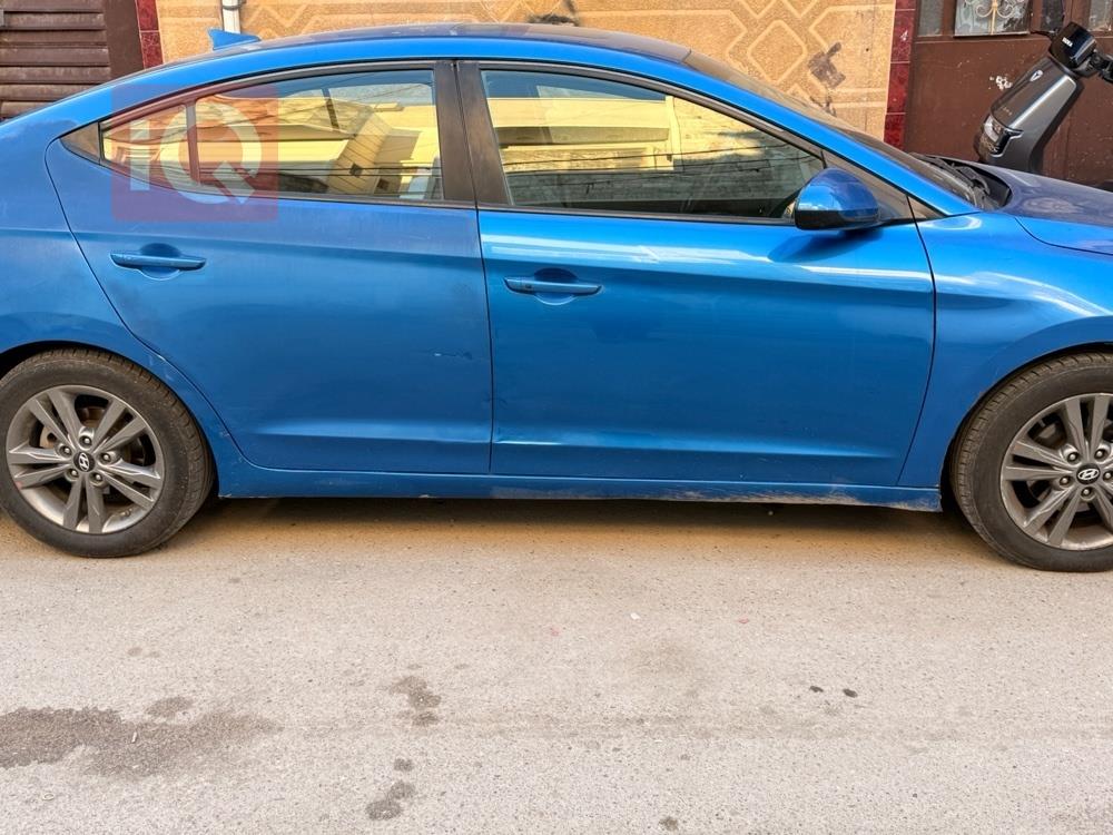 هیۆندای ئەلەنترا